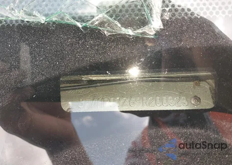 2009 Ford Fusion Se z USA, uszkodzony, nr VIN 3FAHP07Z69R200323